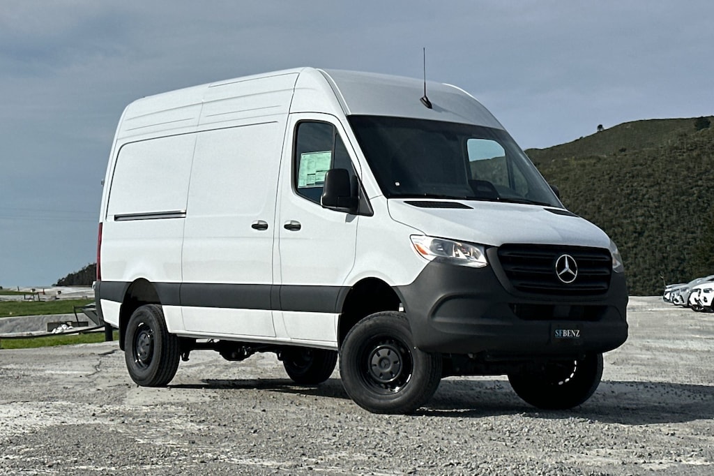 New 2025 Mercedes-Benz Sprinter 2500 Standard Roof 4-Cyl Diesel HO Van Cargo Van