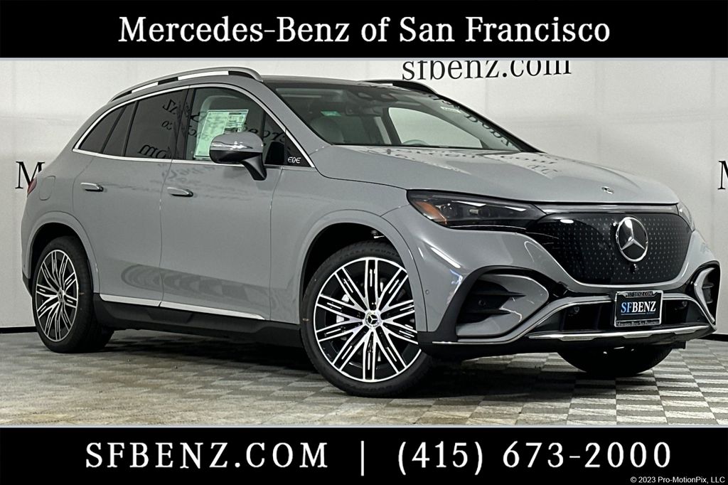 2026 Mercedes-Benz EQE SUV EQE 320 4MATIC's photo
