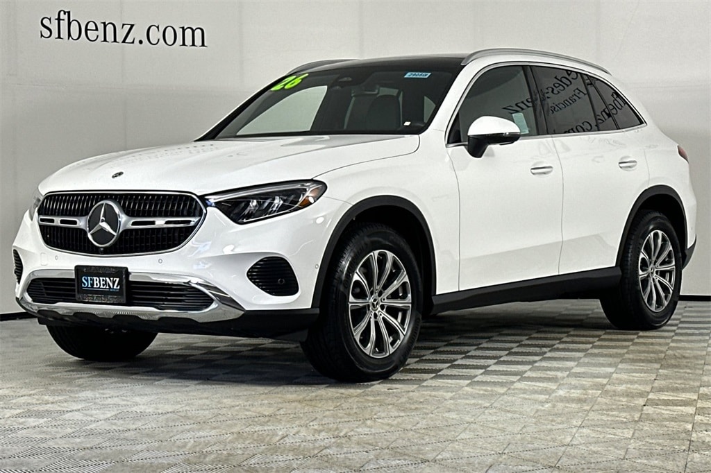 2026 Mercedes-Benz GLC GLC 300 photo 3