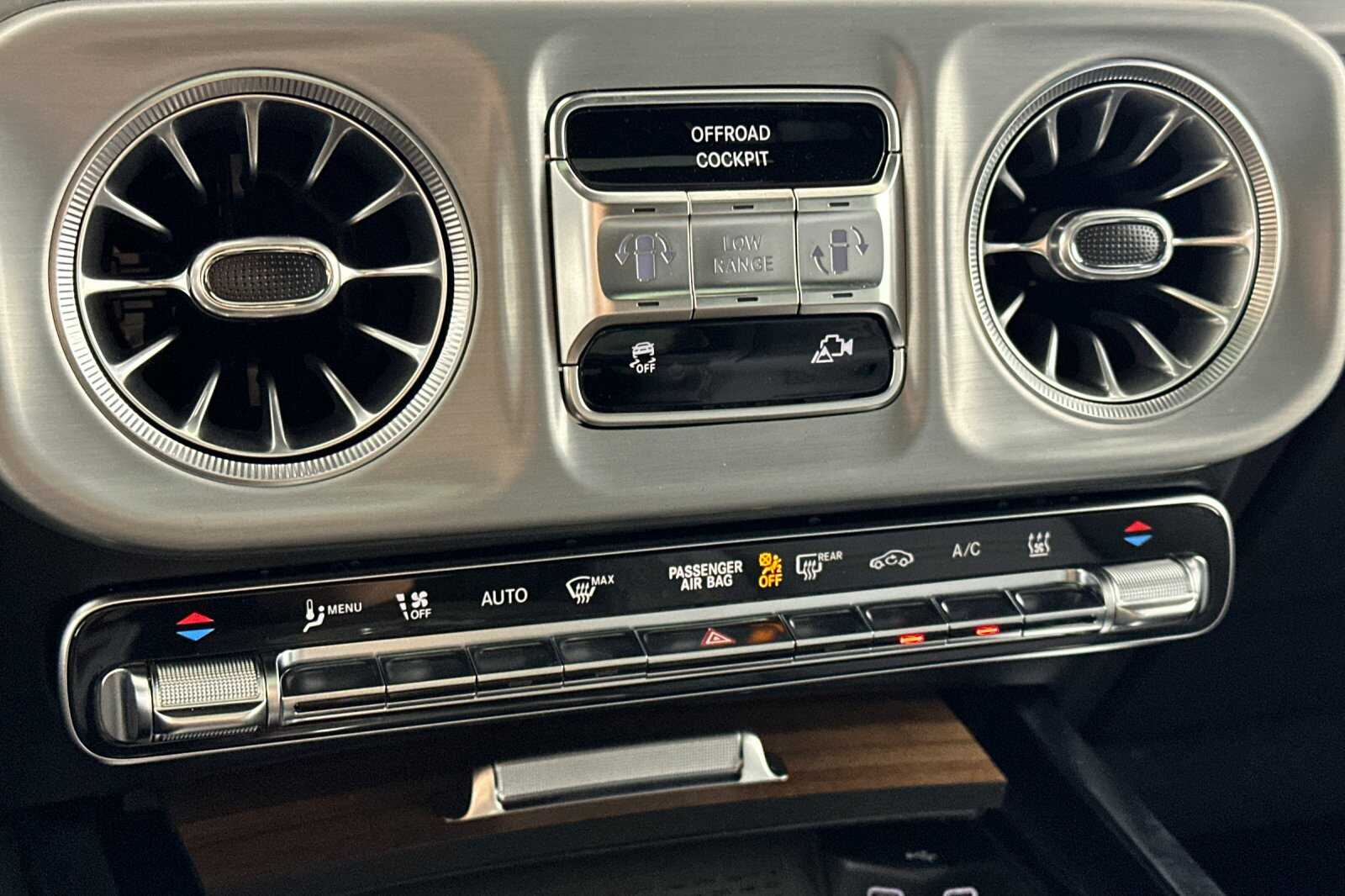 2025 Mercedes-Benz G-Class G580 - Photo 20