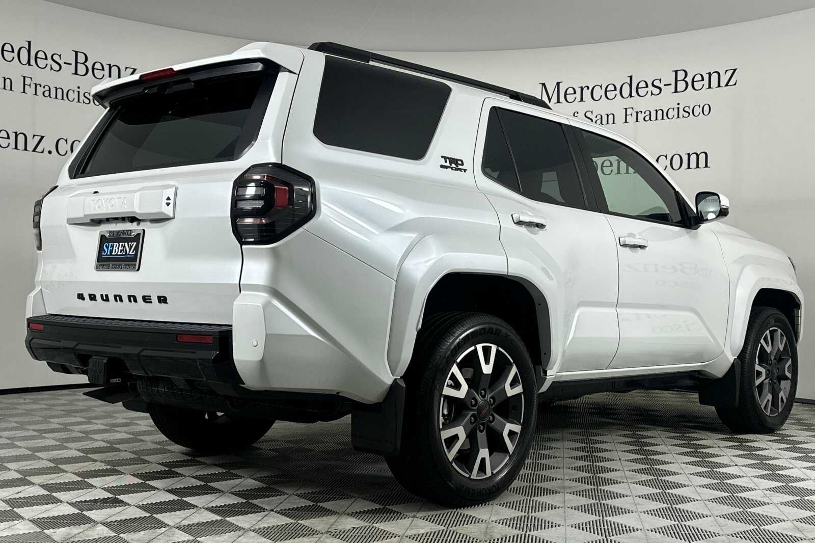 2025 Toyota 4Runner TRD Sport photo 4