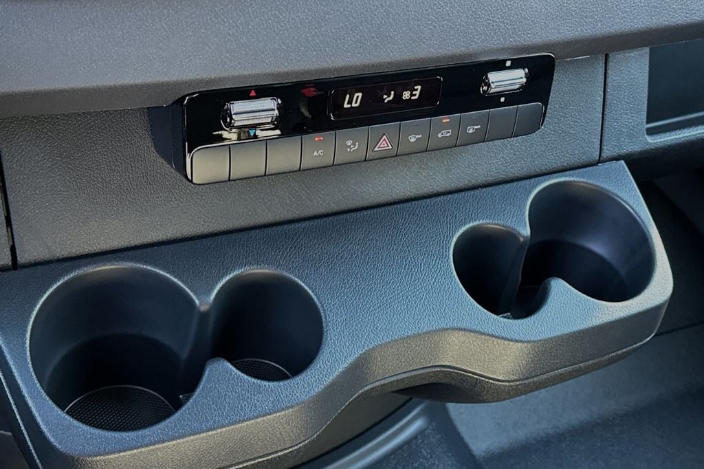 2025 Mercedes-Benz Sprinter Crew Van Base - Photo 17