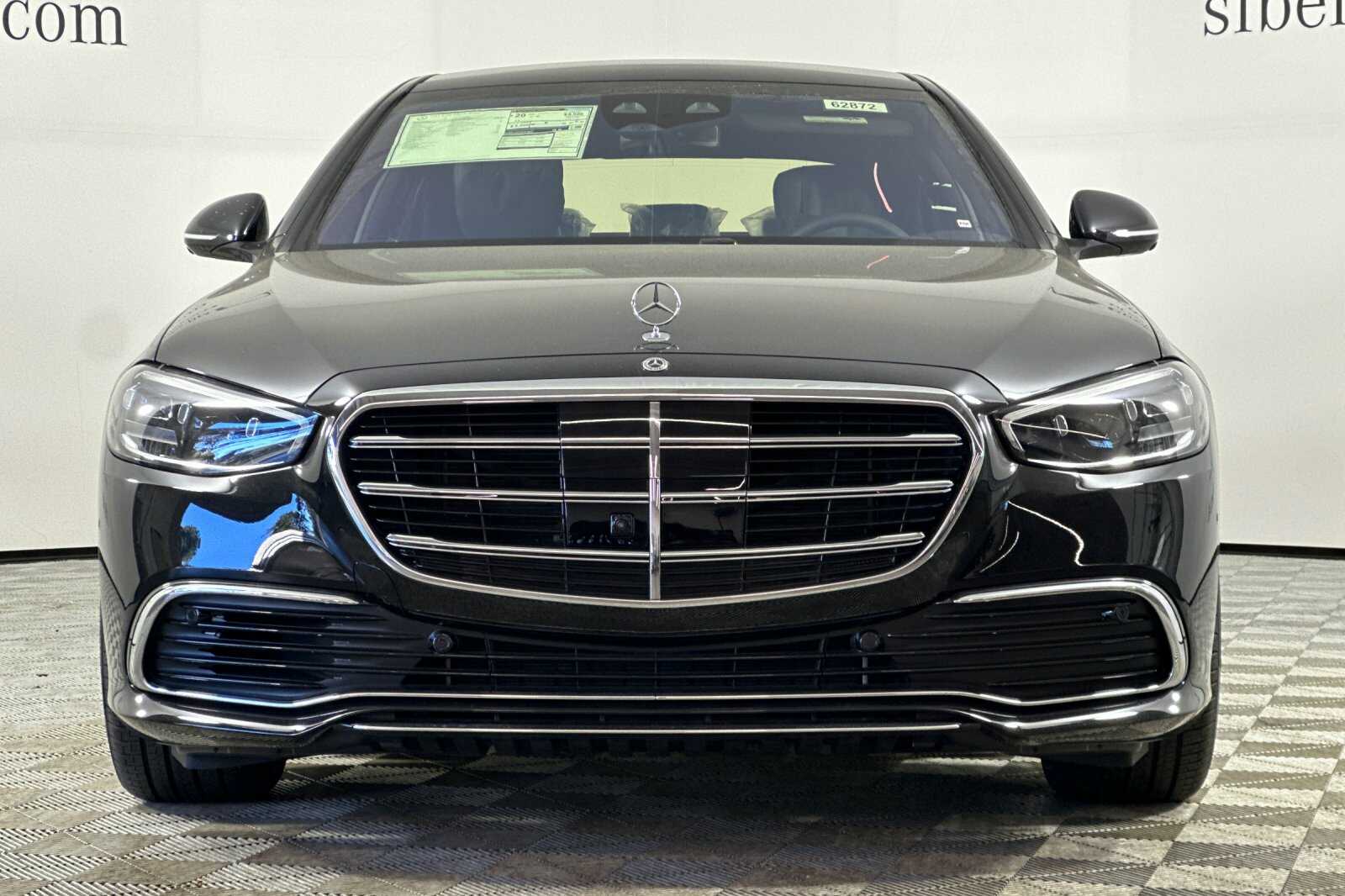 2025 Mercedes Benz S 450 580 4MATIC photo 2