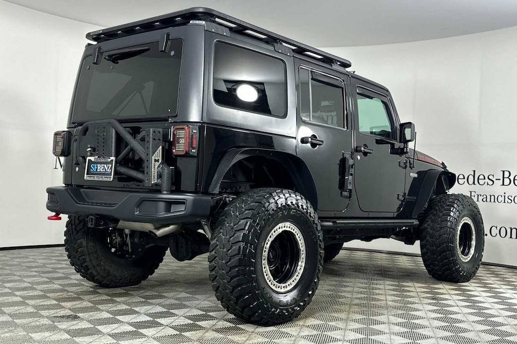 Used 2017 Jeep Wrangler Unlimited Rubicon Recon 4D Sport Utility SUV