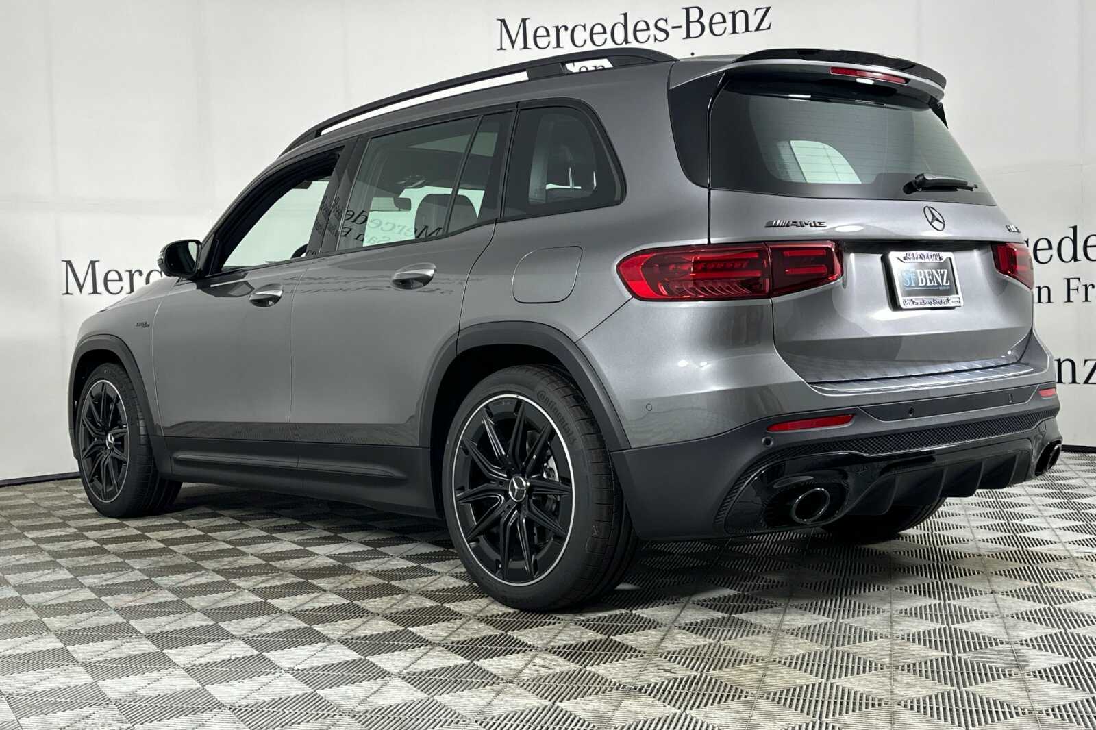 2026 Mercedes-Benz GLB AMG GLB 35 - Photo 6