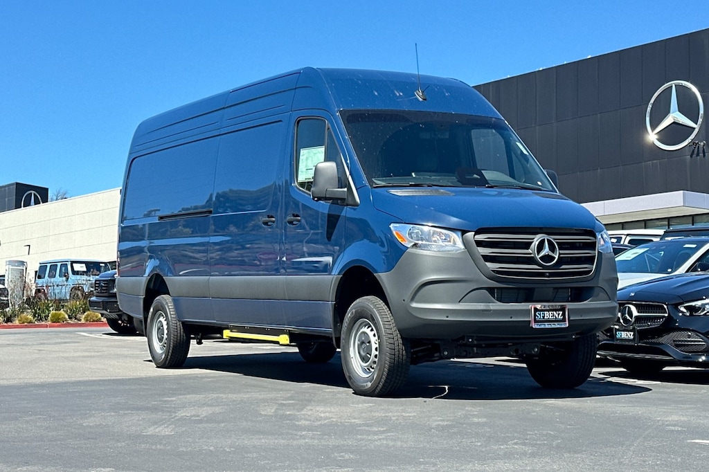 New 2025 Mercedes-Benz Sprinter 2500 High Roof 4-Cyl Diesel HO Van Cargo Van