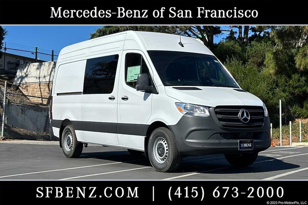 New 2025 Mercedes-Benz Sprinter 2500 Standard Roof 4-Cyl Diesel HO Van Crew Van