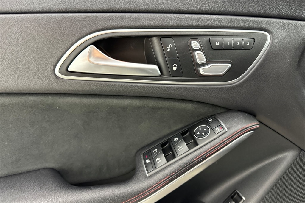 2017 Mercedes-Benz CLA CLA 45 AMGÂ® photo 3