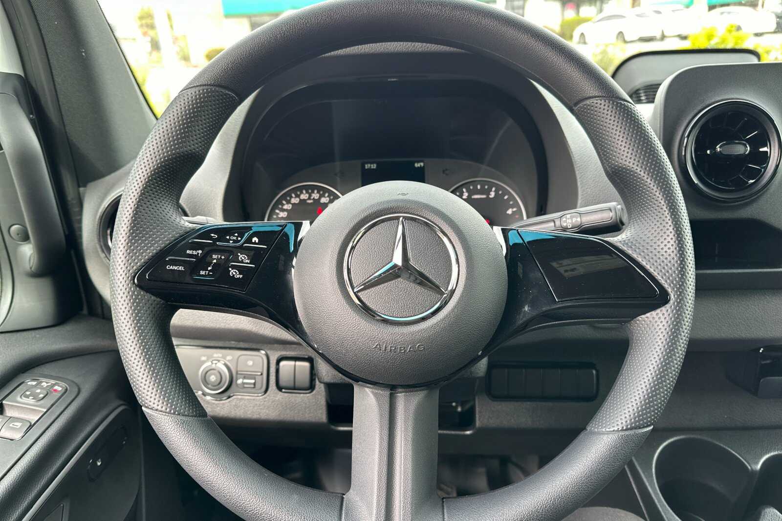 2025 Mercedes-Benz Sprinter Crew Van Base - Photo 21