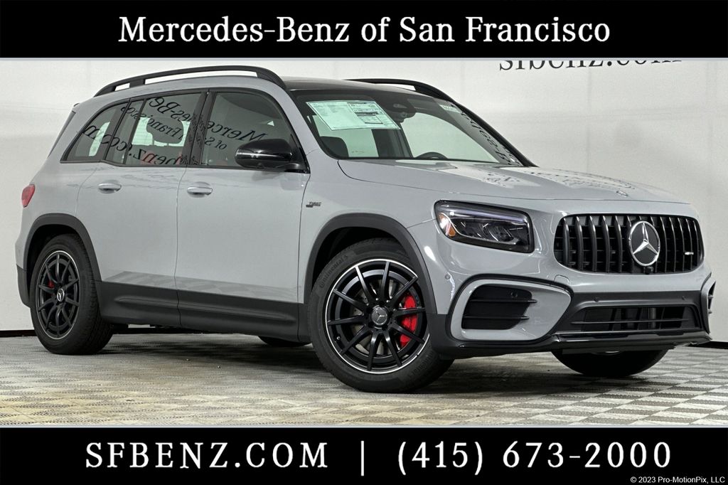 2026 Mercedes-Benz GLB GLB 35 AMG 4MATIC's photo