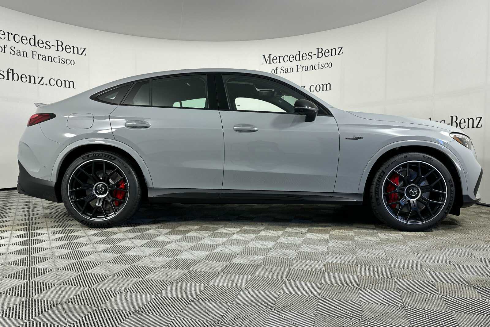 2025 Mercedes Benz GLC AMG 63 S E PERFORMANCE photo 4
