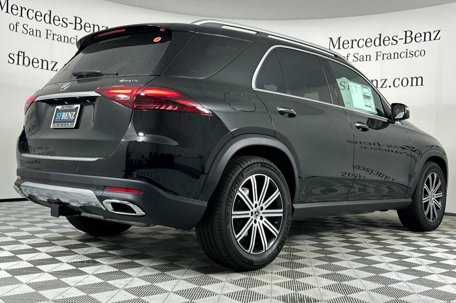 2026 Mercedes Benz GLE 350 4MATIC photo 4