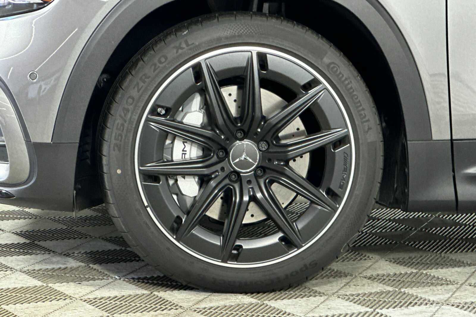 2026 Mercedes-Benz GLB AMG GLB 35 - Photo 24