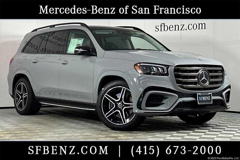 2026 Mercedes-Benz GLS GLS 450 4MATIC's photo