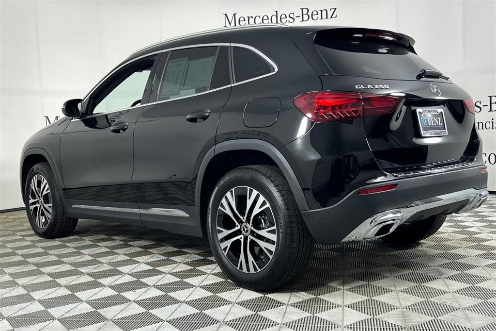 2026 Mercedes-Benz GLA GLA 250 photo 5