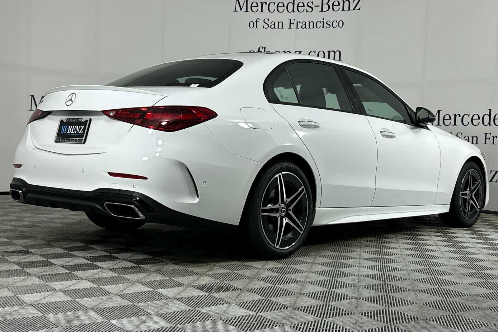 2025 Mercedes Benz C 300 Sedan photo 4