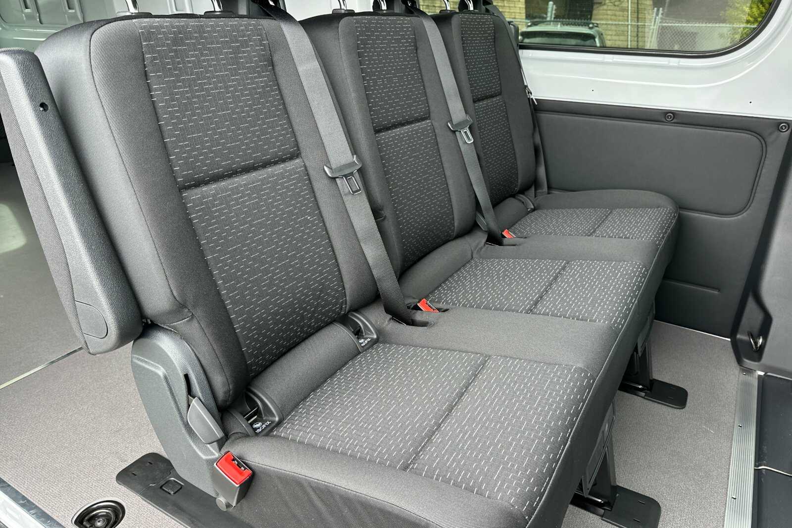 2025 Mercedes-Benz Sprinter Crew Van Base - Photo 10