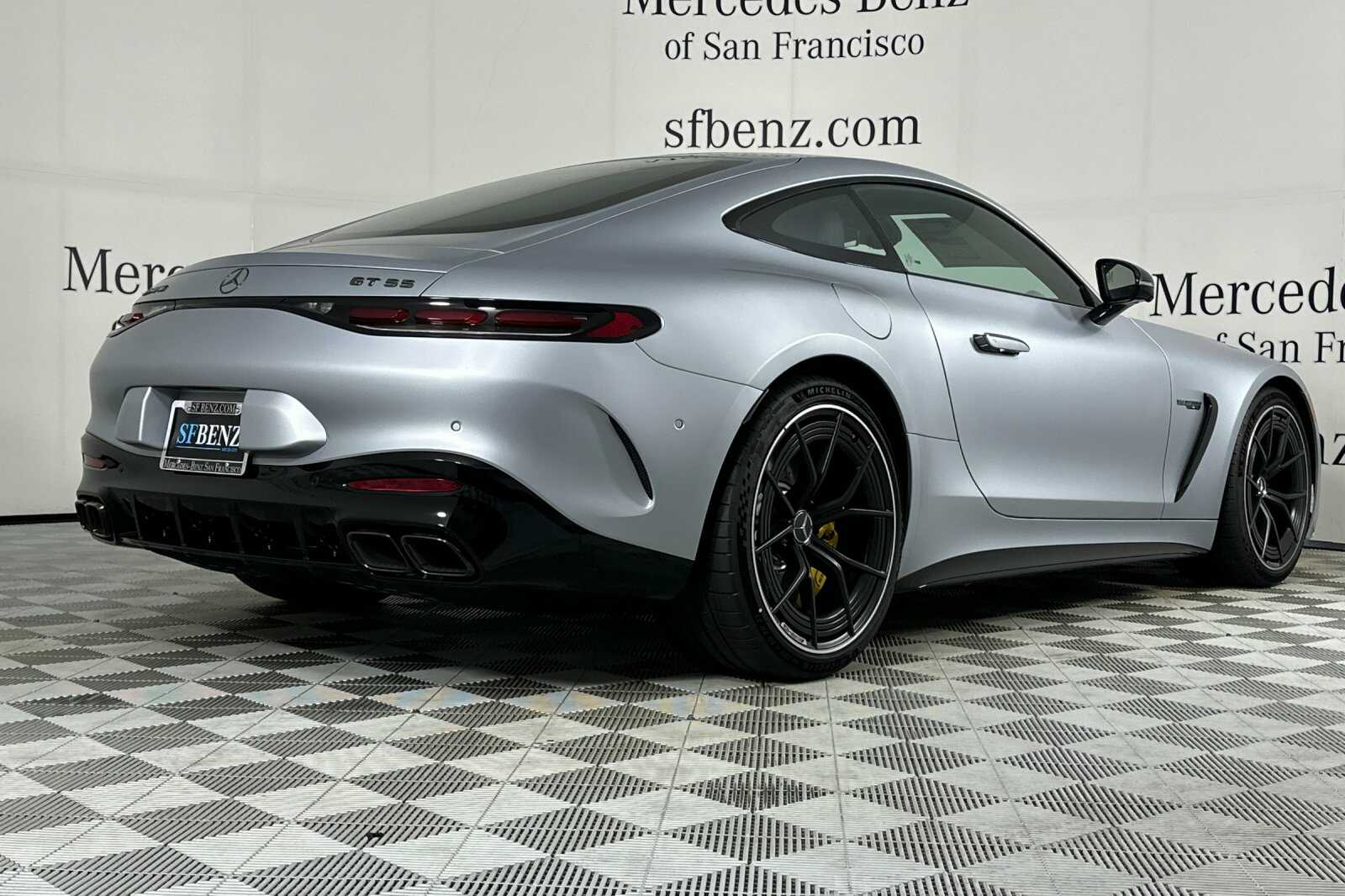 2026 Mercedes Benz AMG GT photo 4