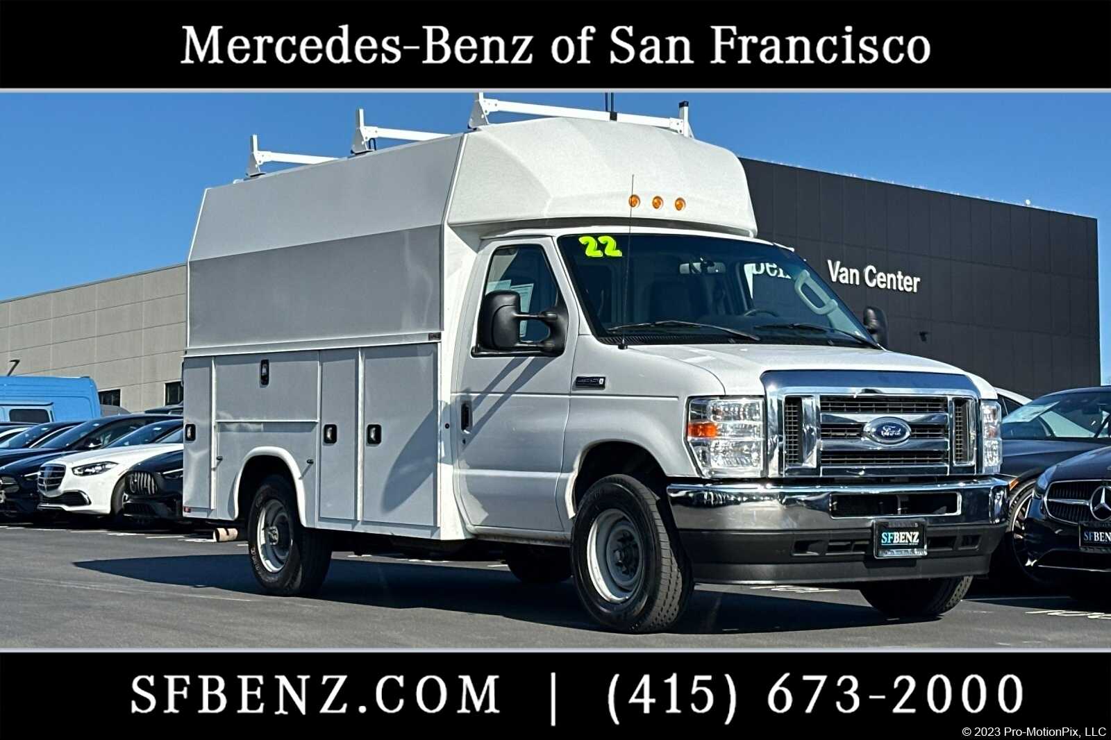 2022 Ford E-Series Cutaway Base's photo