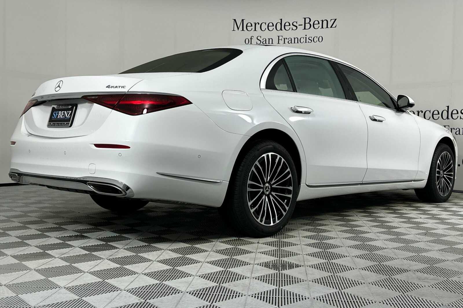 2026 Mercedes Benz S 500 4MATIC photo 3