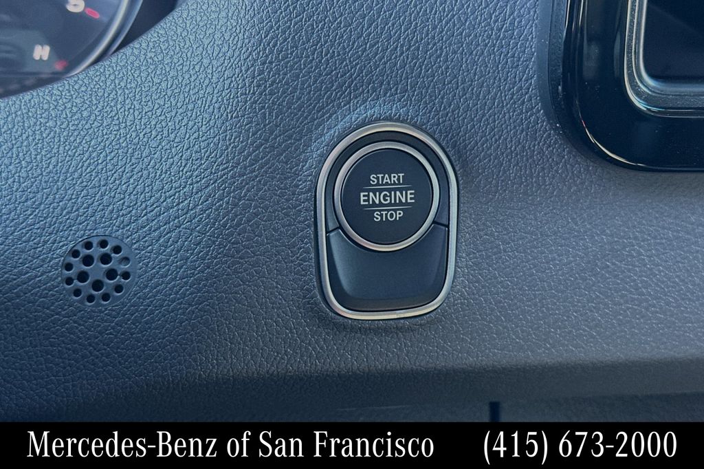 2025 Mercedes-Benz Sprinter Crew Van Base - Photo 18