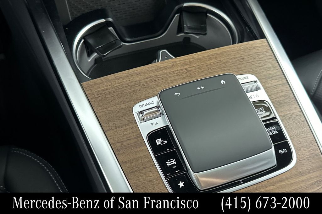 2025 Mercedes-Benz G-Class G580 - Photo 25
