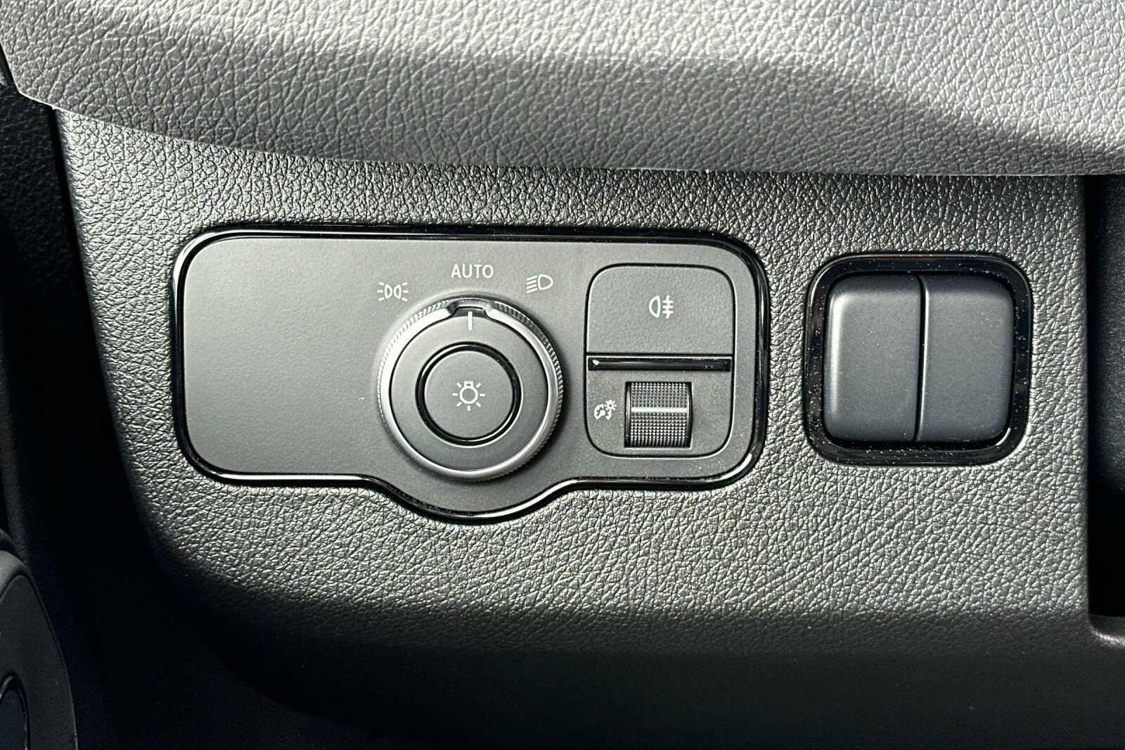 2025 Mercedes-Benz Sprinter Cargo Van Base - Photo 25