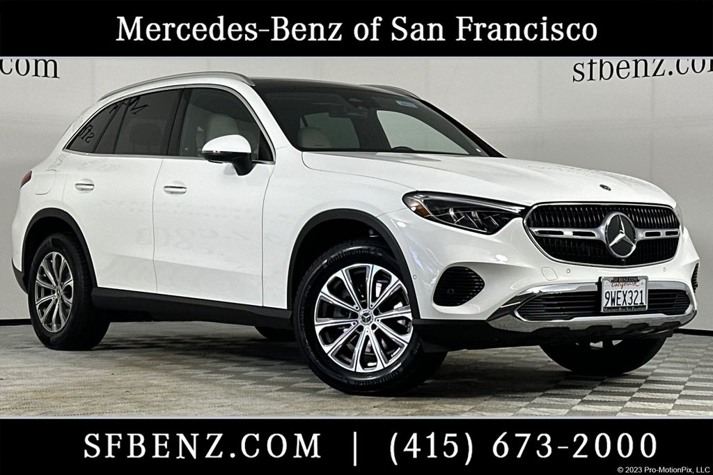 2026 Mercedes-Benz GLC's photo