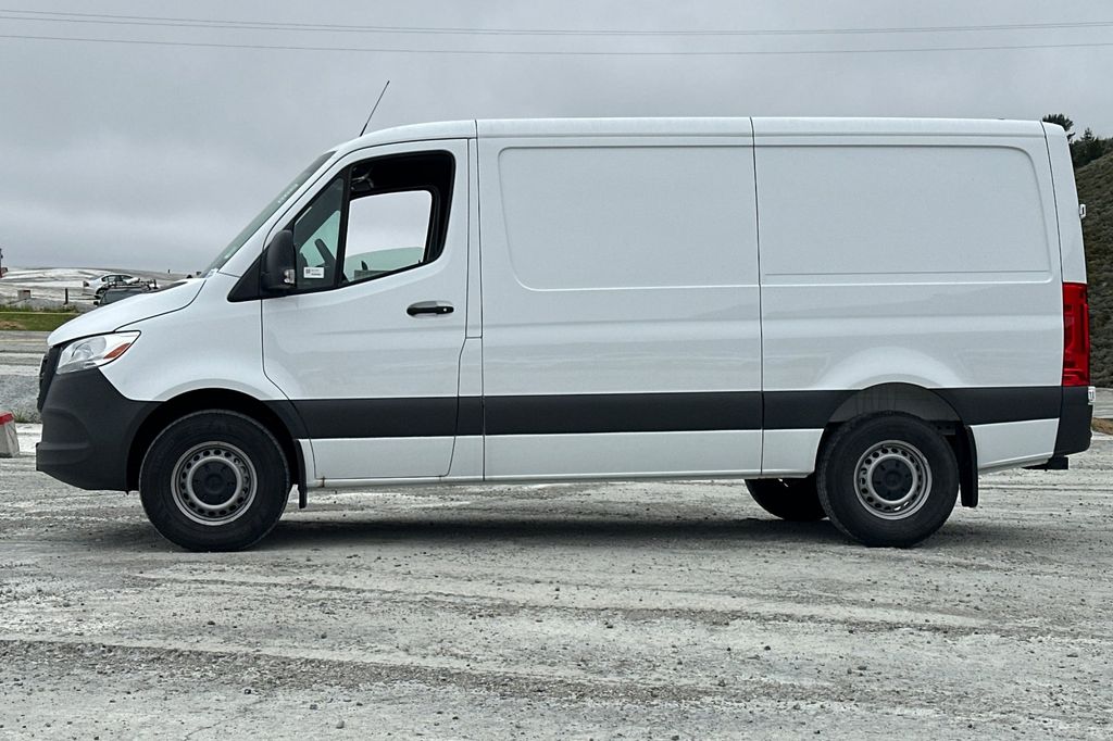 2025 Mercedes-Benz Sprinter Cargo Van Base - Photo 7