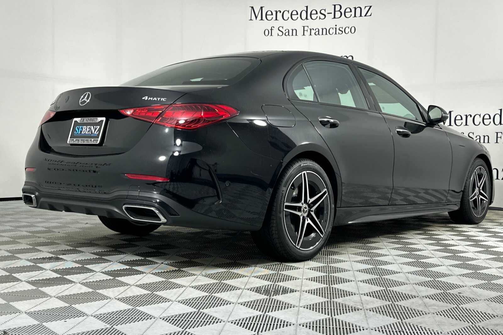 2025 Mercedes Benz C 300 4MATIC Sedan photo 4