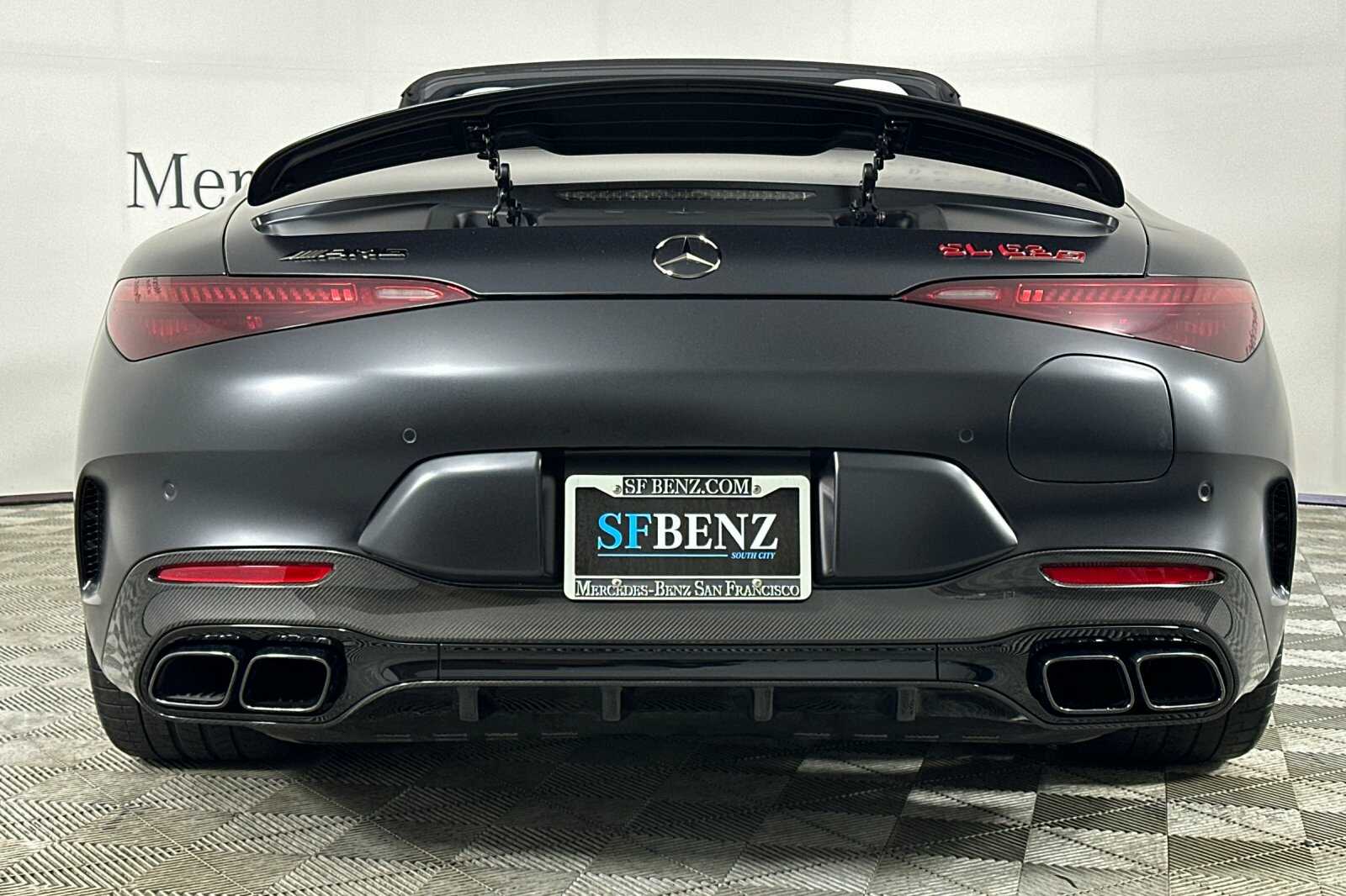 2025 Mercedes Benz SL 63 AMG photo 4