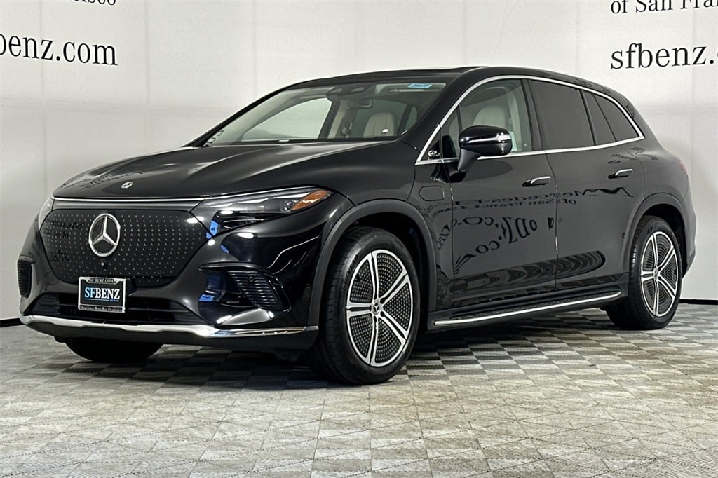 2023 Mercedes-Benz EQS 450 photo 3