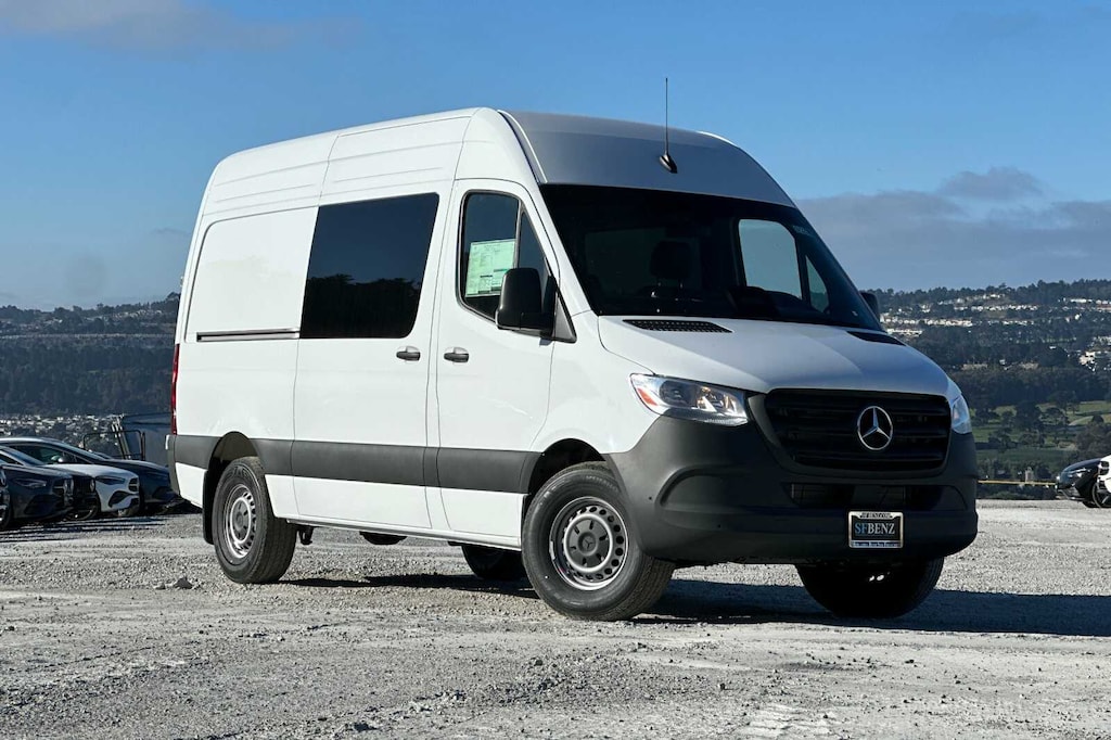 New 2025 Mercedes-Benz Sprinter 2500 Standard Roof 4-Cyl Diesel HO Van Crew Van