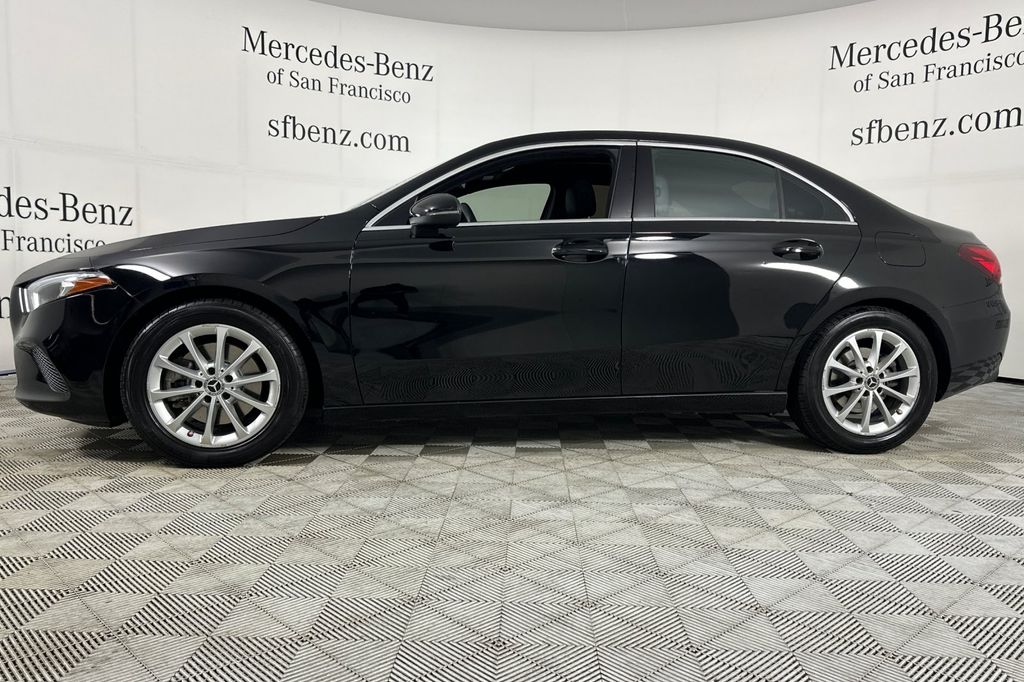 2019 Mercedes-Benz A-Class A 220 photo 6
