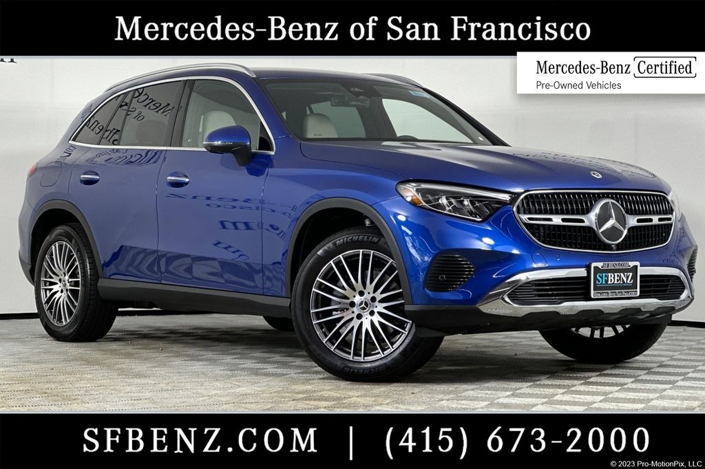2025 Mercedes-Benz GLC GLC 300 4MATIC's photo