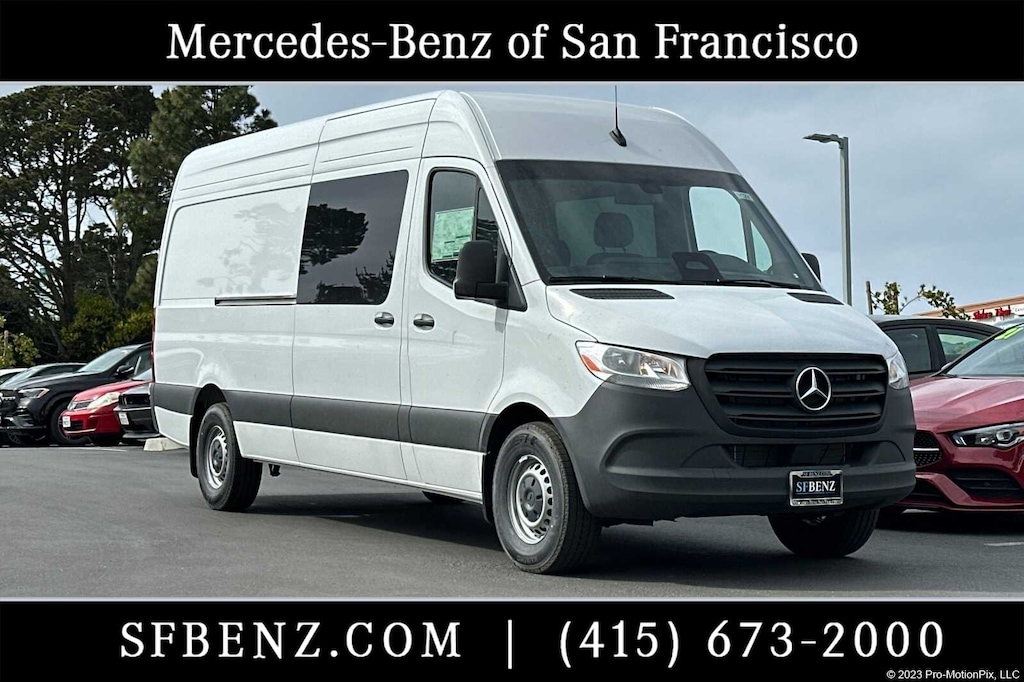 New 2025 Mercedes-Benz Sprinter 2500 High Roof 4-Cyl Diesel HO Van Crew Van