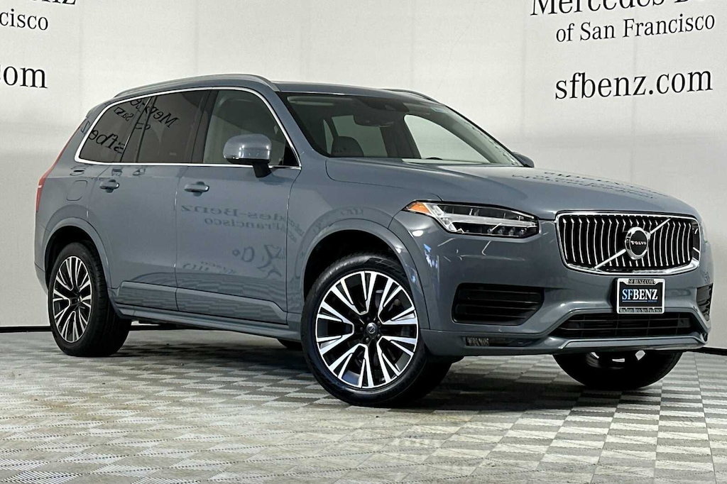 Used 2020 Volvo XC90 T5 Momentum 4D Sport Utility SUV