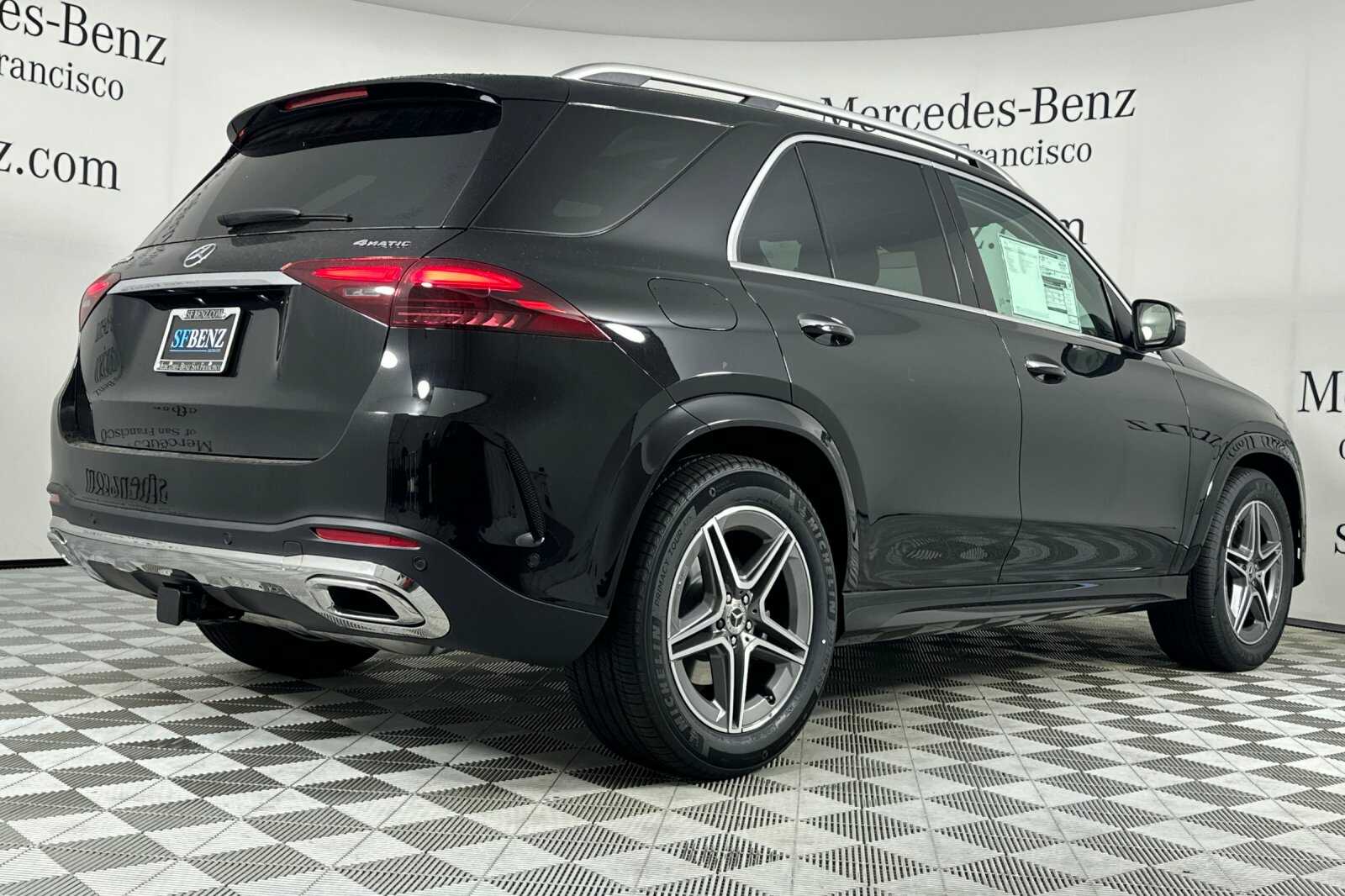 2026 Mercedes Benz GLE 450 4MATIC photo 2