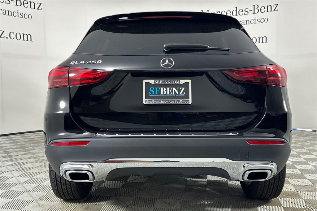 2026 Mercedes-Benz GLA GLA 250 photo 4