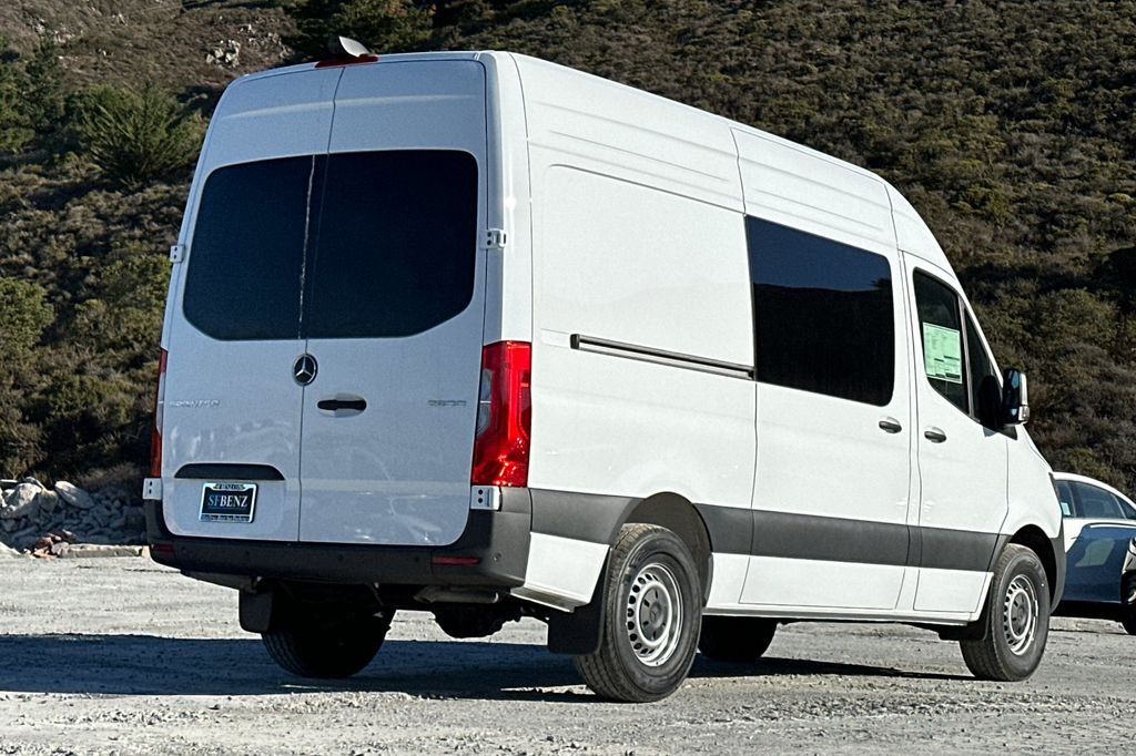 2025 Mercedes-Benz Sprinter Crew Van Base - Photo 4