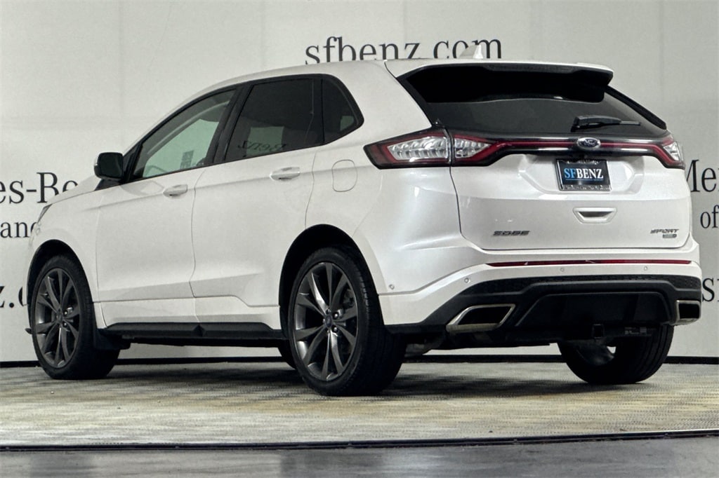 2016 Ford Edge Sport photo 5