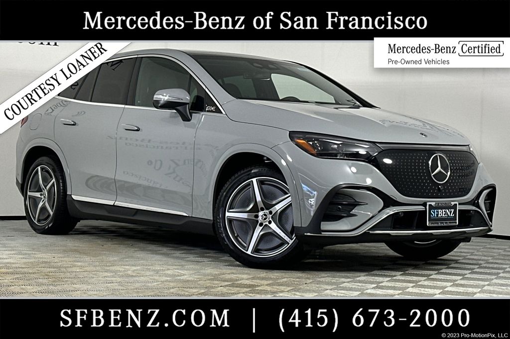 2026 Mercedes-Benz EQE SUV EQE 320+'s photo
