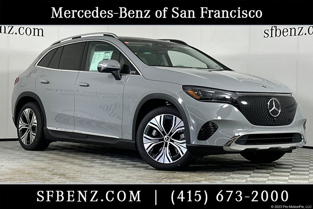 2026 Mercedes-Benz EQE SUV EQE 320+'s photo