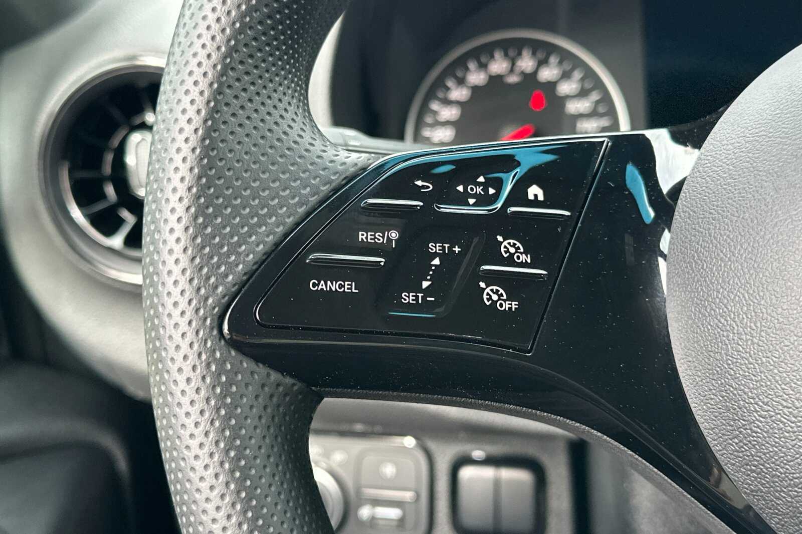 2025 Mercedes-Benz Sprinter Crew Van Base - Photo 22