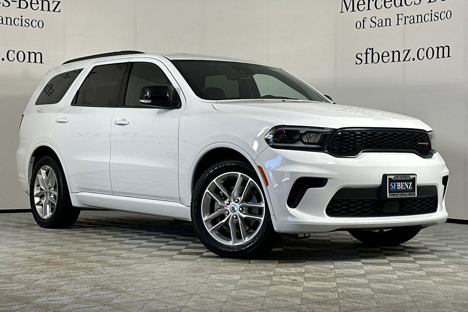 2024 Dodge Durango GT Plus photo 2
