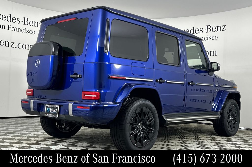 2025 Mercedes-Benz G-Class G580 - Photo 3