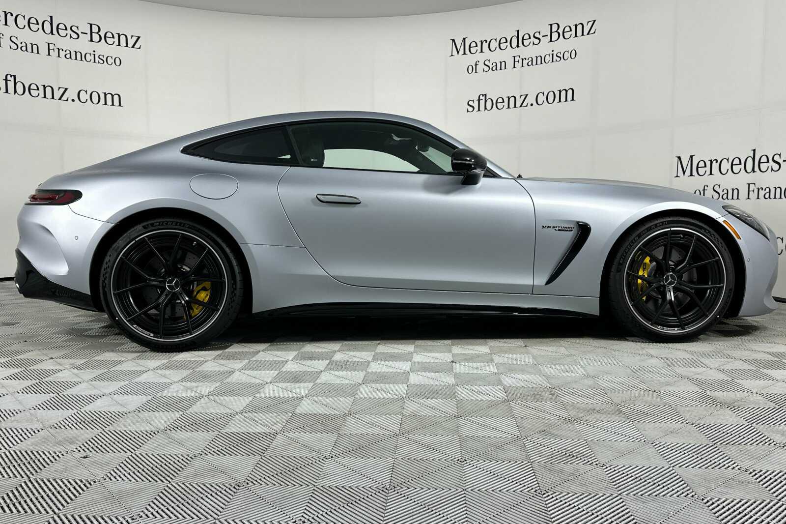 2026 Mercedes Benz AMG GT photo 3