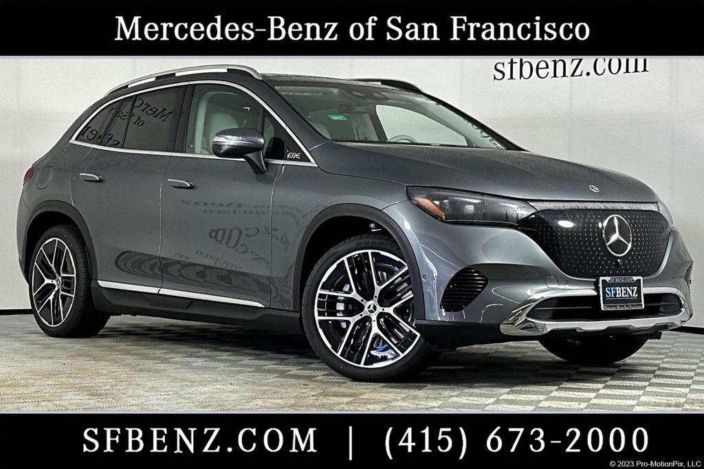 2026 Mercedes-Benz EQE SUV EQE 320 4MATIC's photo