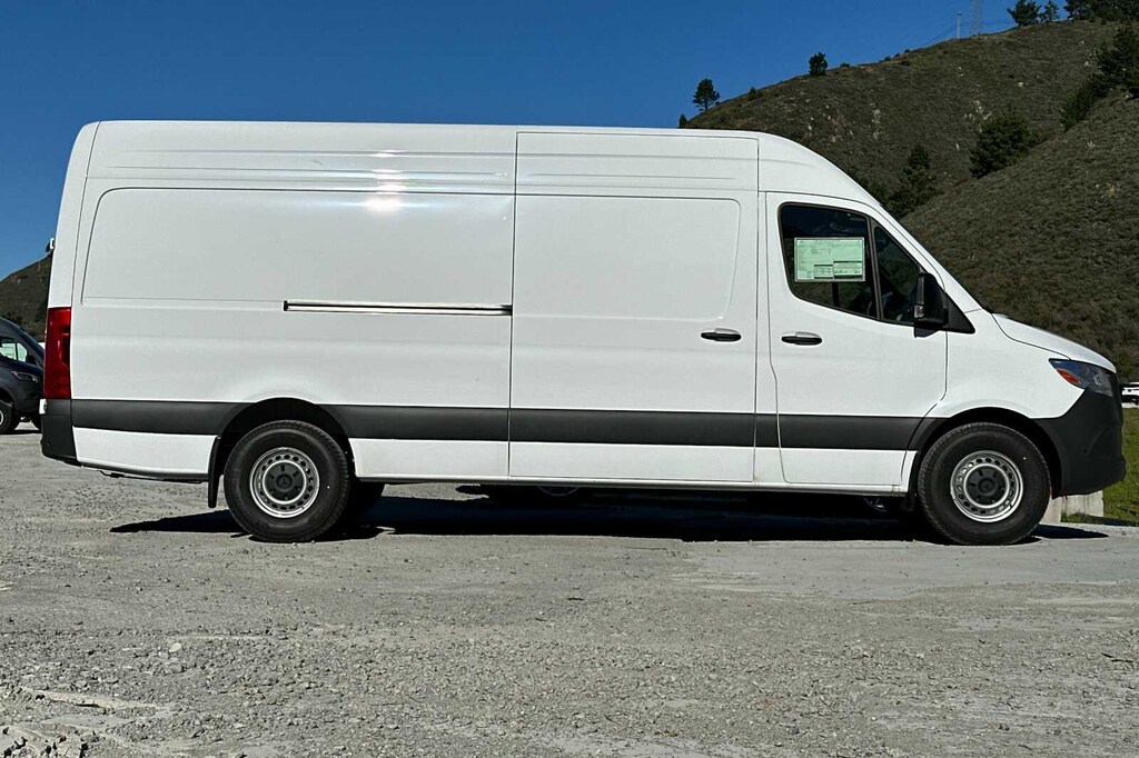 New 2025 Mercedes-Benz Sprinter 2500 High Roof 4-Cyl Diesel Van Cargo Van