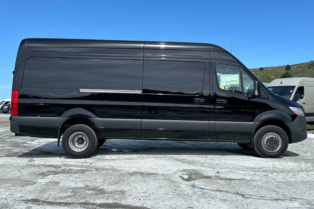 New 2024 Mercedes-Benz Sprinter 3500 XD High Roof 4-Cyl Diesel HO Van Cargo Van